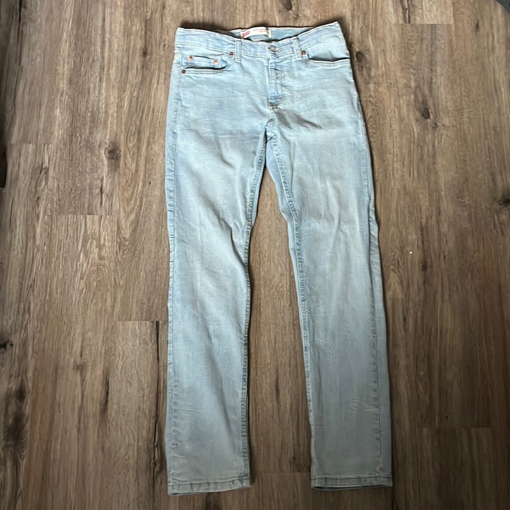 Light blue Levis jeans